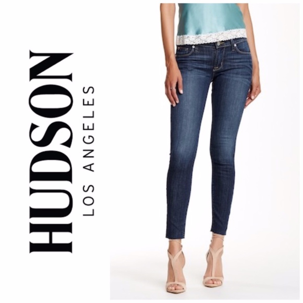 HUDSON ANKLE KRISTA SUPER SKINNY RAW HEM JEANS